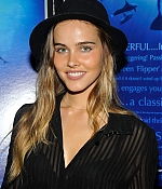 isabellucasfancom_publicappearances_006.jpg