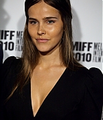 isabellucasfancom_publicappearances_014.jpg