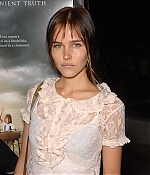 isabellucasfancom_publicappearances_050.jpg