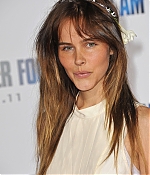 isabellucasfancom_publicappearances_006.jpg