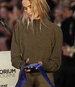 isabellucasfancom_publicappearances_005.jpg