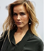 isabellucasfancom_publicappearances_002.jpg