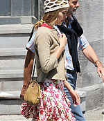 isabellucasfancom_candids_013.jpg