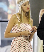 isabellucasfancom_candids_023.jpg