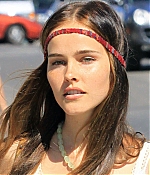 isabellucasfancom_candids_002.jpg