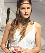 isabellucasfancom_candids_079.jpg