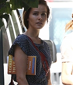 isabellucasfancom_candids_031.jpg