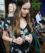 isabellucasfancom_candids_022.jpg