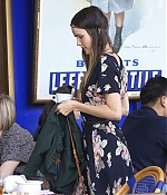 isabellucasfancom_candids_032.jpg