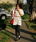 isabellucasfancom_candids_029.jpg