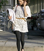 isabellucasfancom_candids_038.jpg