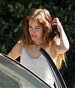 isabellucasfancom_candids_013.jpg