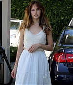 isabellucasfancom_candids_020.jpg