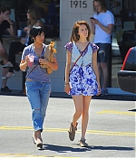 isabellucasfancom_candids_020.jpg