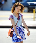 isabellucasfancom_candids_036.jpg