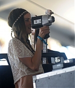 isabellucasfancom_candids_004.jpg