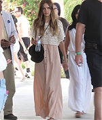 isabellucasfancom_candids_107.jpg