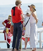 isabellucasfancom_candids_013.jpg