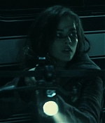 isabellucasfancom_daybreakers_screencaps_0057.jpg