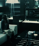 isabellucasfancom_daybreakers_screencaps_0097.jpg