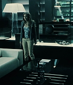 isabellucasfancom_daybreakers_screencaps_0106.jpg