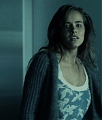 isabellucasfancom_daybreakers_screencaps_0143.jpg