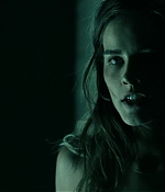 isabellucasfancom_daybreakers_screencaps_0163.jpg