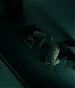 isabellucasfancom_daybreakers_screencaps_0195.jpg