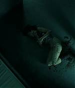 isabellucasfancom_daybreakers_screencaps_0198.jpg