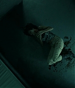 isabellucasfancom_daybreakers_screencaps_0202.jpg