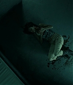 isabellucasfancom_daybreakers_screencaps_0203.jpg