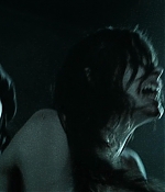 isabellucasfancom_daybreakers_screencaps_0240.jpg