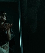 isabellucasfancom_daybreakers_screencaps_0241.jpg