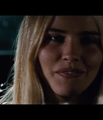 isabellucasfancom_reddawn_0202.jpg