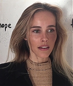 isabellucasfancom_027.jpg