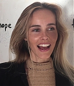 isabellucasfancom_042.jpg