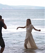 isabellucasfancom_photoshootsbts_087.jpg