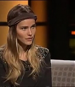 isabellucasfancom_screencaps_065.jpg