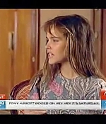 isabellucasfancom_screencaps_083.jpg