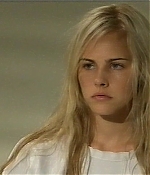 isabellucasfancom_homeandaway3566-3570_109.jpg