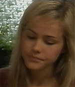 isabellucasfancom_homeandaway_029.jpg