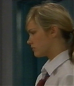 isabellucasfancom_homeandaway_021.jpg