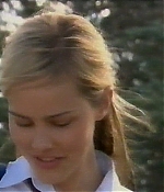 isabellucasfancom_homeandaway_003.jpg