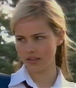 isabellucasfancom_homeandaway_021.jpg