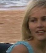 isabellucasfancom_homeandaway_075.jpg