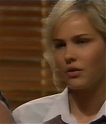 isabellucasfancom_homeandaway_161.jpg