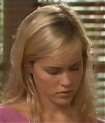 isabellucasfancom_homeandaway_066.jpg