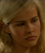 isabellucasfancom_homeandaway_017.jpg