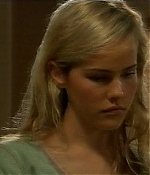 isabellucasfancom_homeandaway_045.jpg