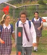 isabellucasfancom_homeandaway_0113.jpg